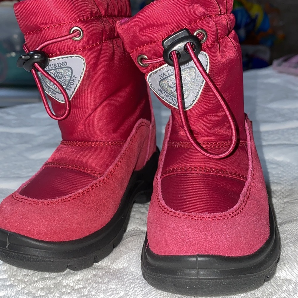 New Naturino rain step boots. Size 21